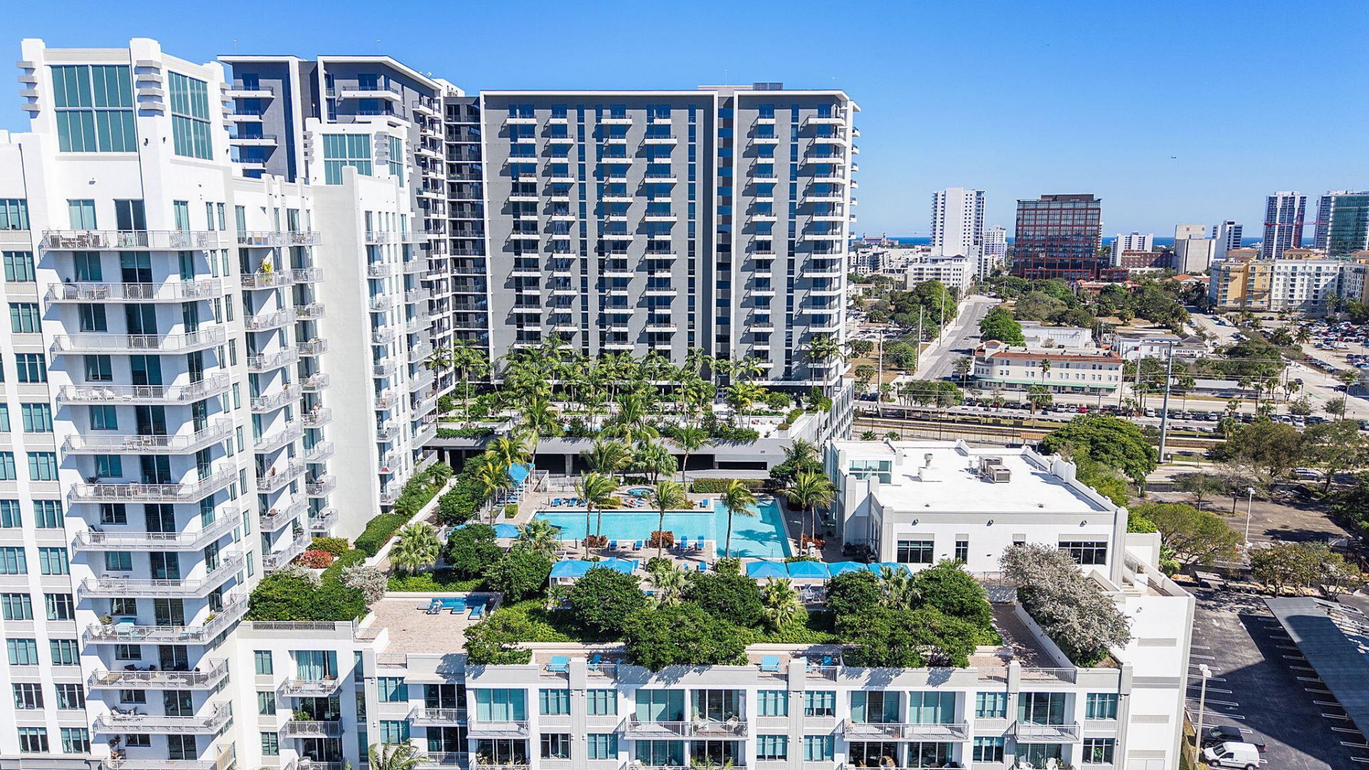 300 S Australian Avenue, Unit 916, West Palm Beach, FL 33401 Photo