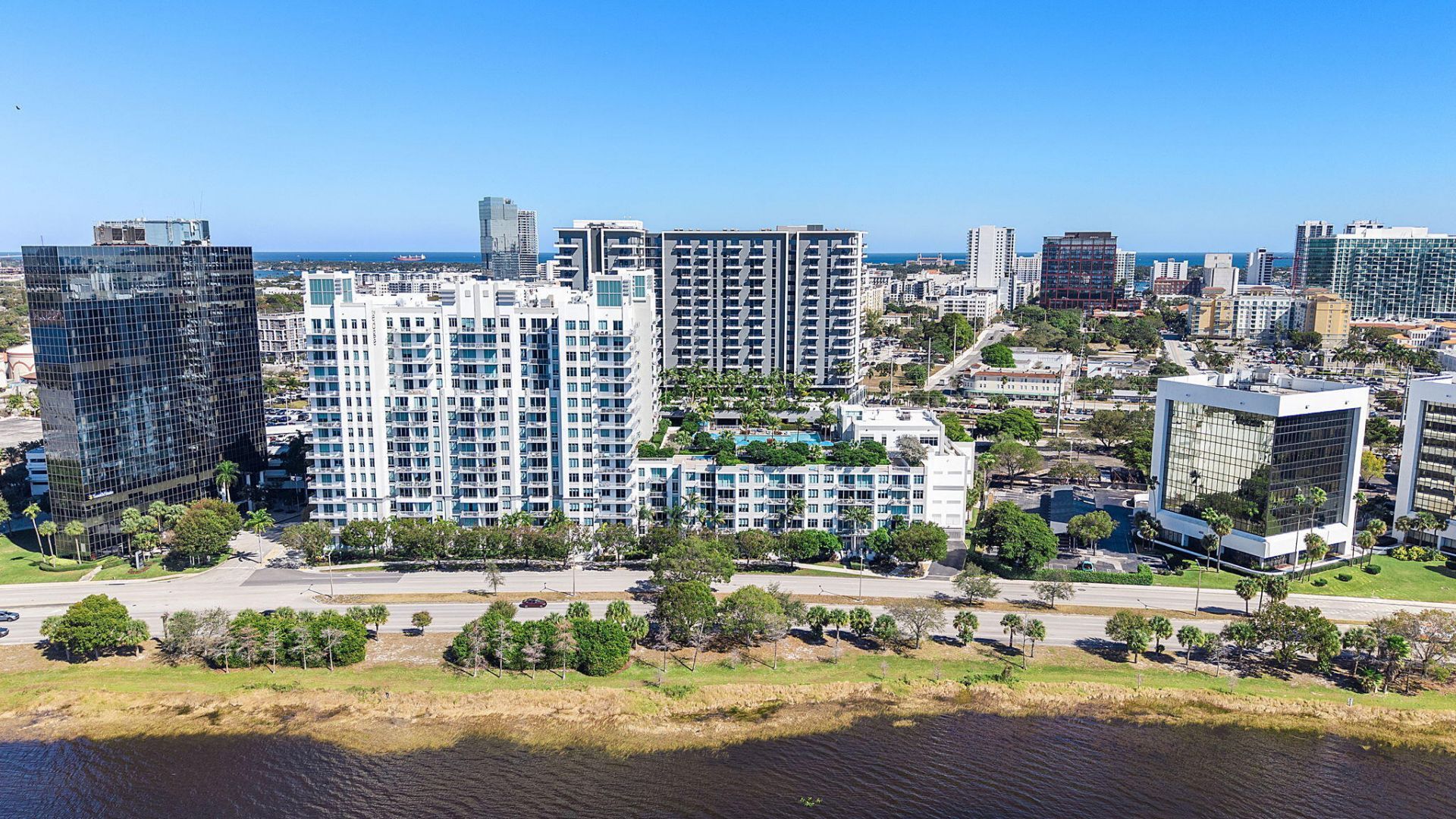 300 S Australian Avenue, Unit 916, West Palm Beach, FL 33401 Photo