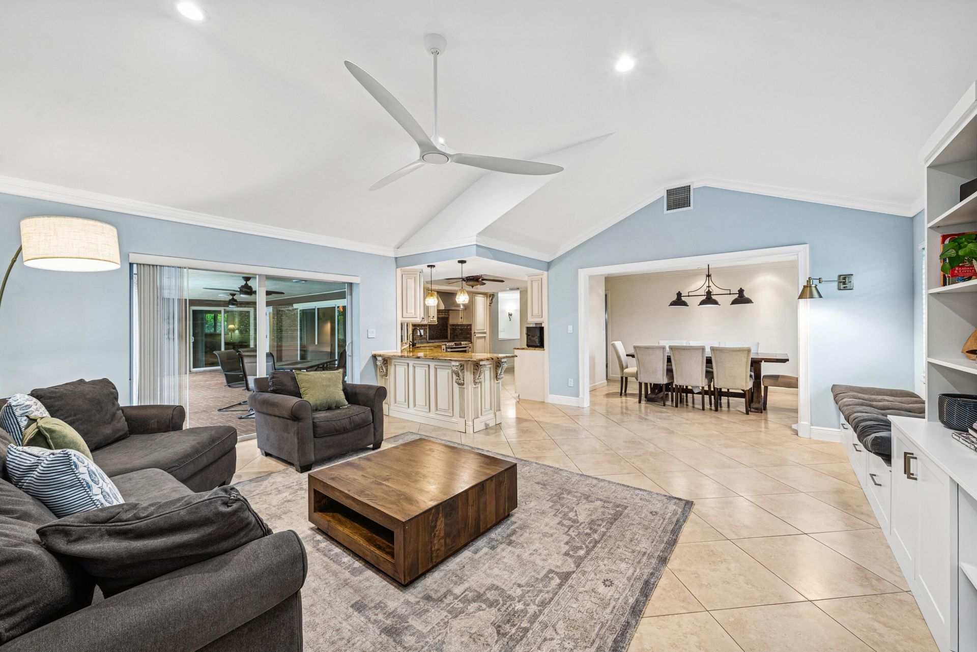 3703 Lowson Boulevard, Delray Beach, FL 33445 Photo