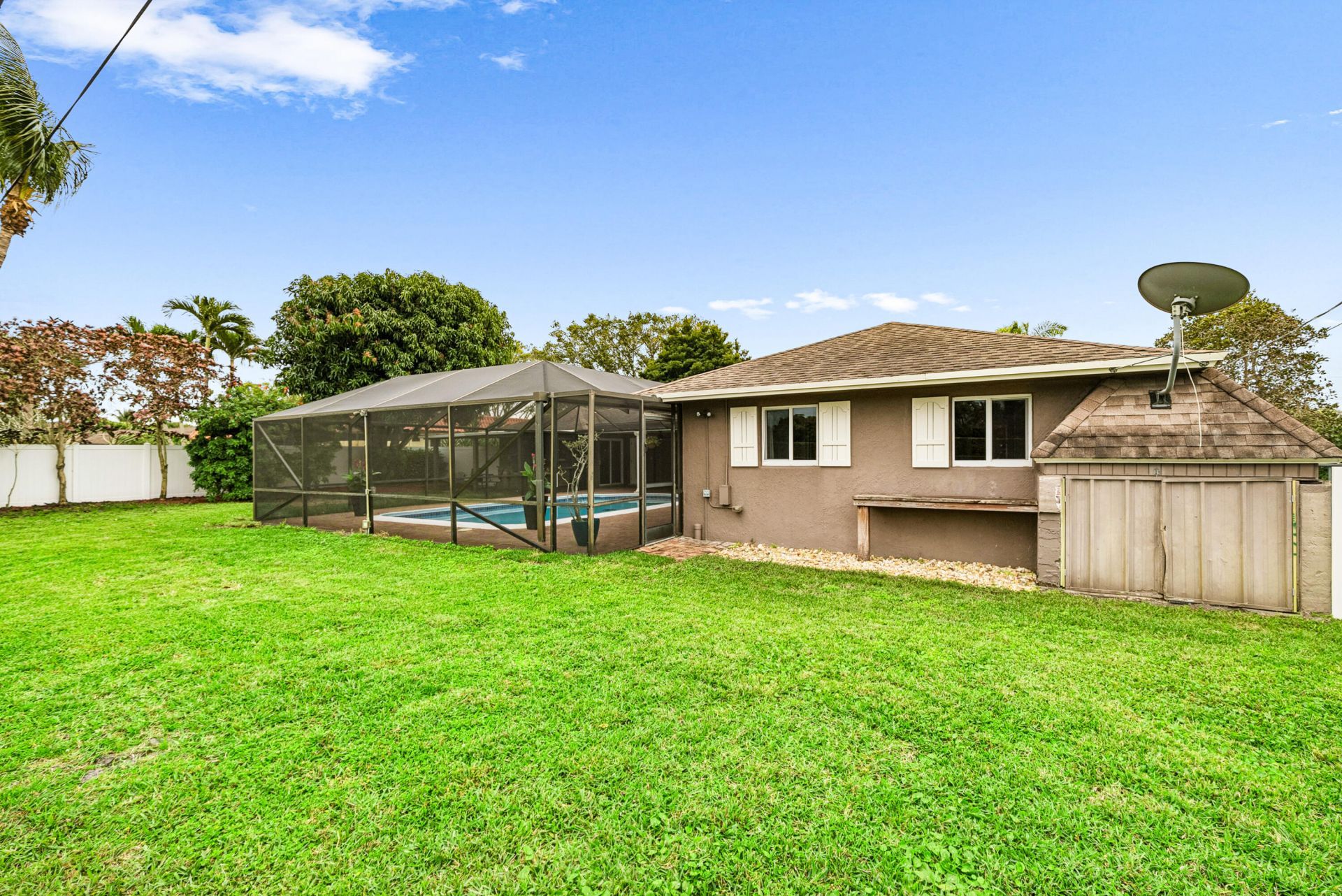 3703 Lowson Boulevard, Delray Beach, FL 33445 Photo