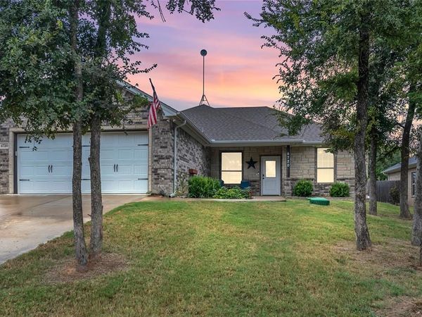 4720 Medina Street, Granbury, TX 76048