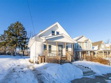 67 Wall Street, Pontiac, MI 48342