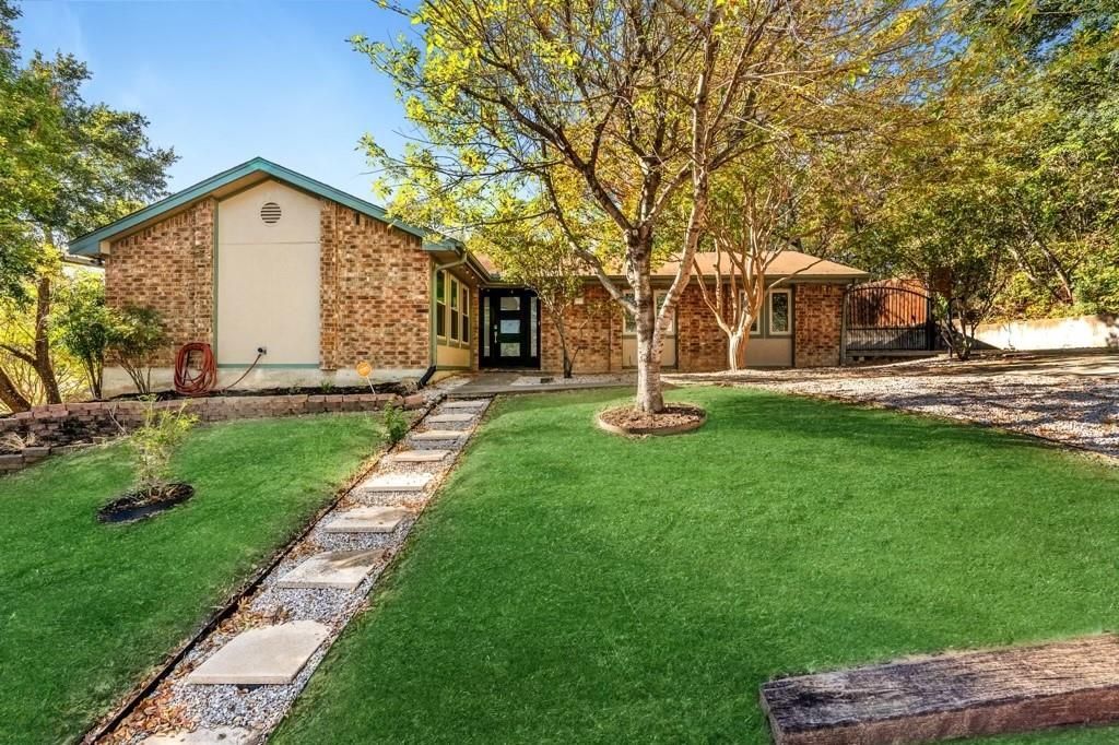 1619 Lupine Ln, Austin, TX 78741 Main Photo