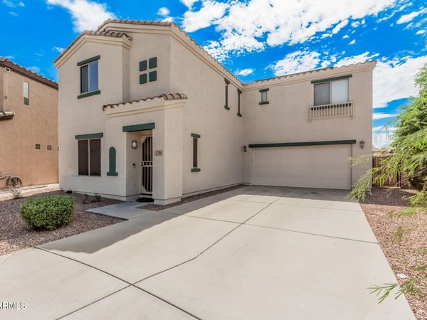 3739 W CARTER Road, Phoenix, AZ 85041