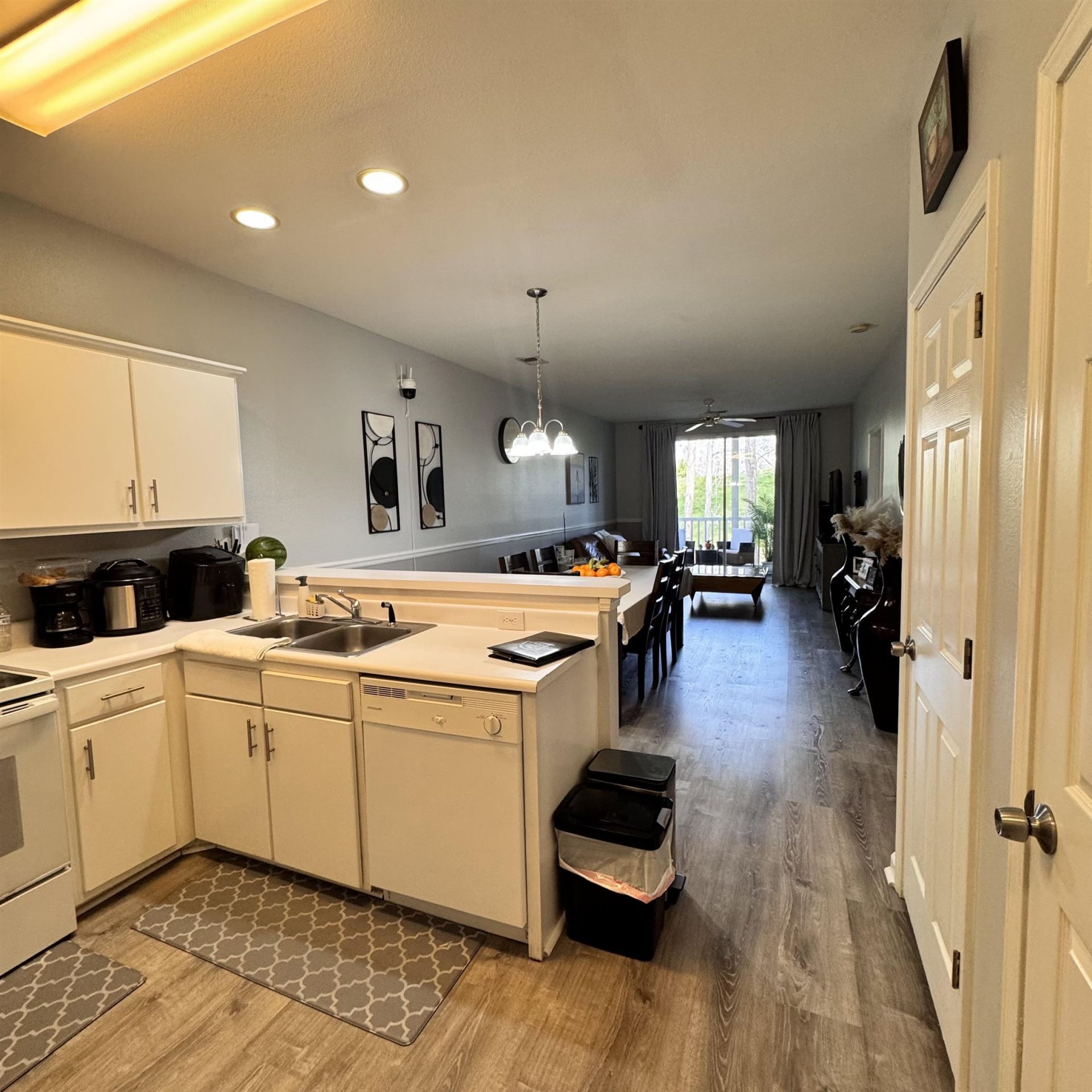 1294 River Oaks Dr. Photo 12