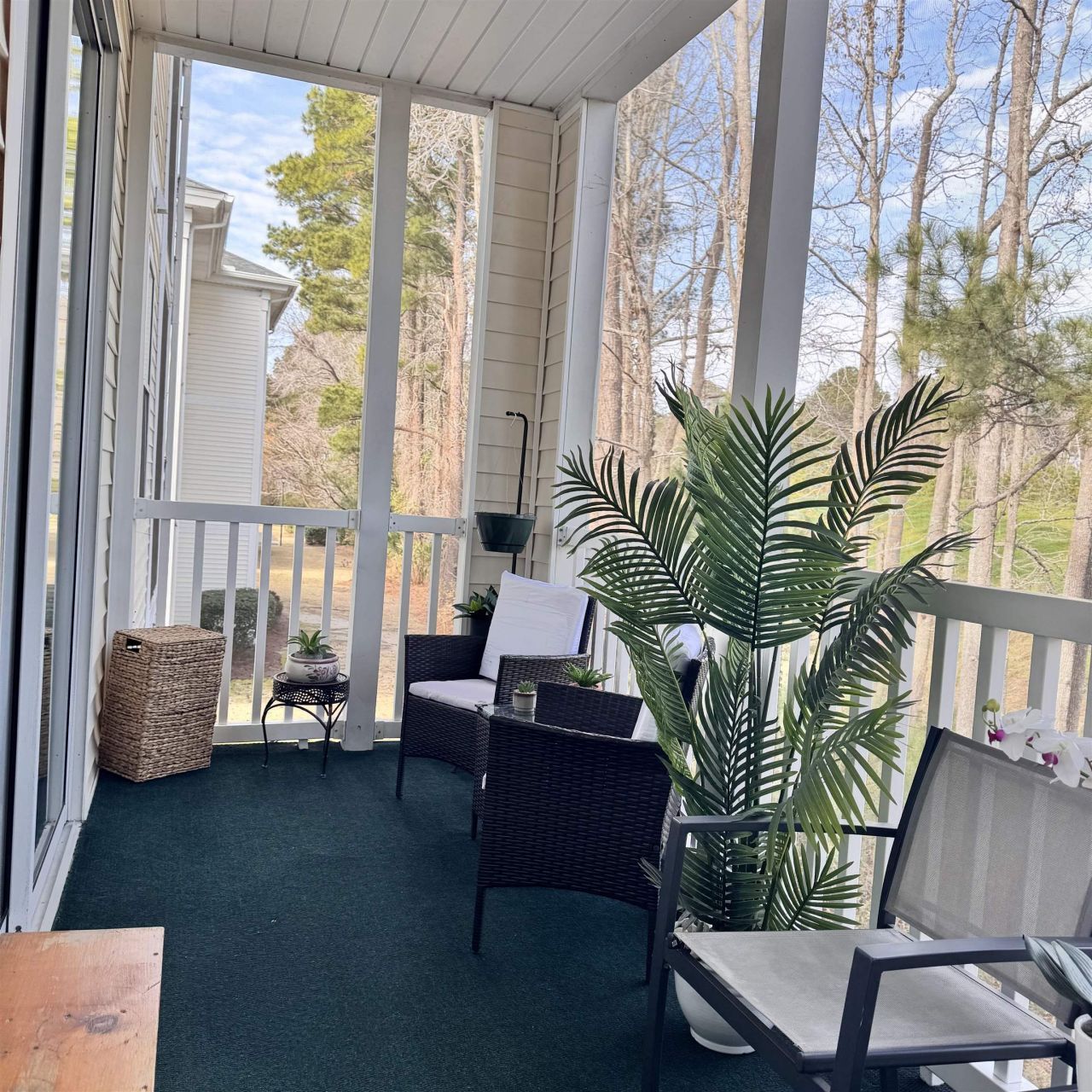 1294 River Oaks Dr. Photo 24