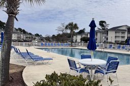 1294 River Oaks Dr. photo 4