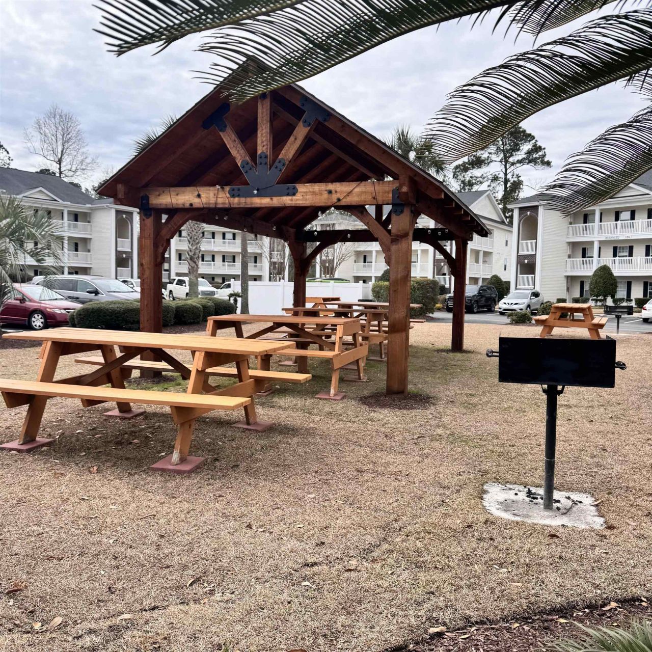 1294 River Oaks Dr. Photo 6