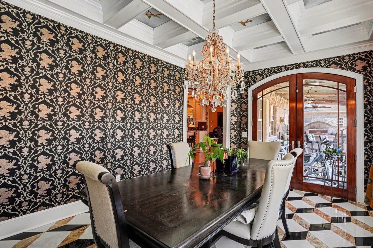 2276 Big Landing Dr. Photo 11