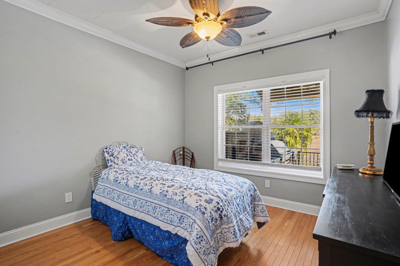 2276 Big Landing Dr. Photo 22