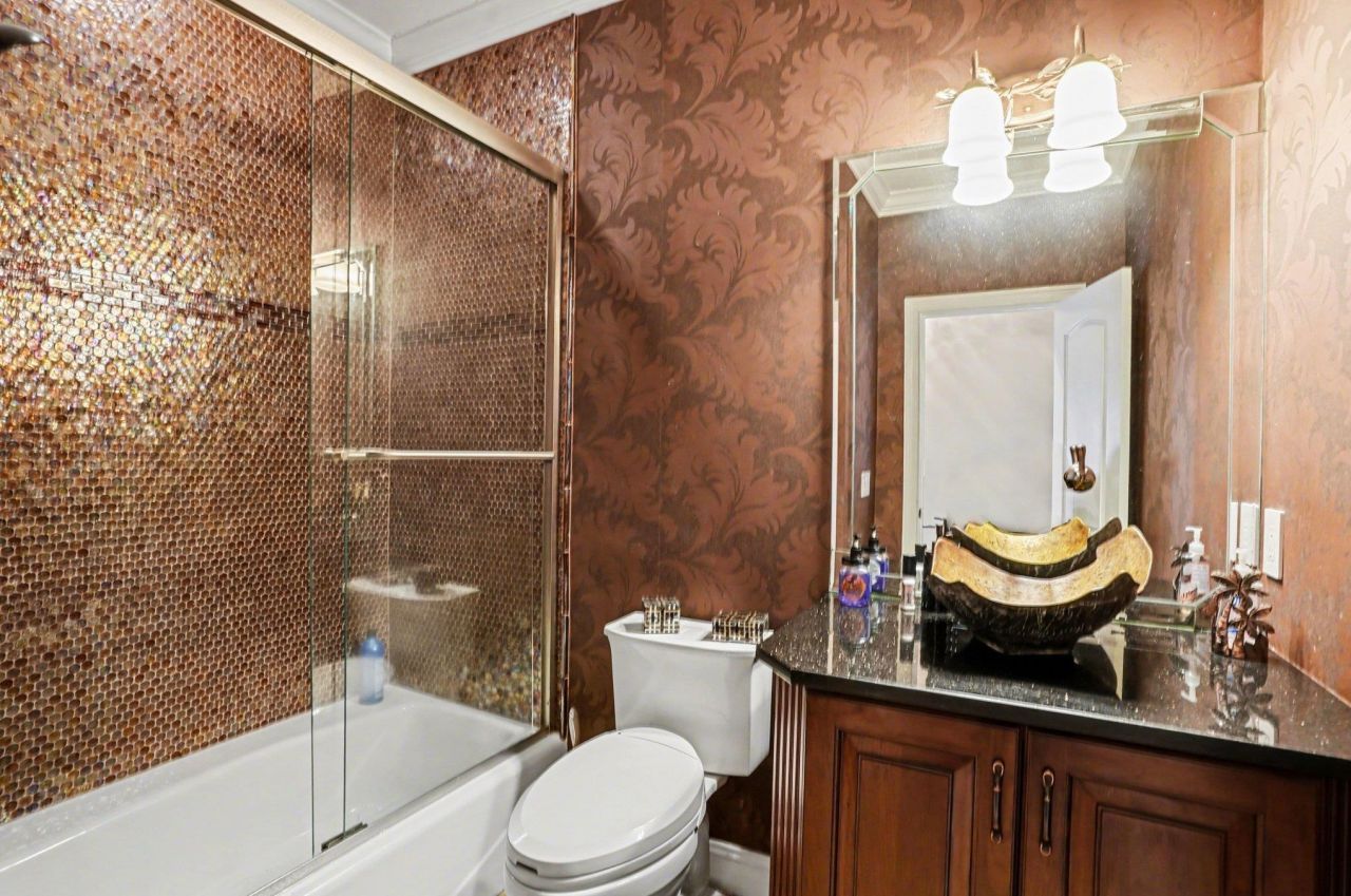 2276 Big Landing Dr. Photo 23