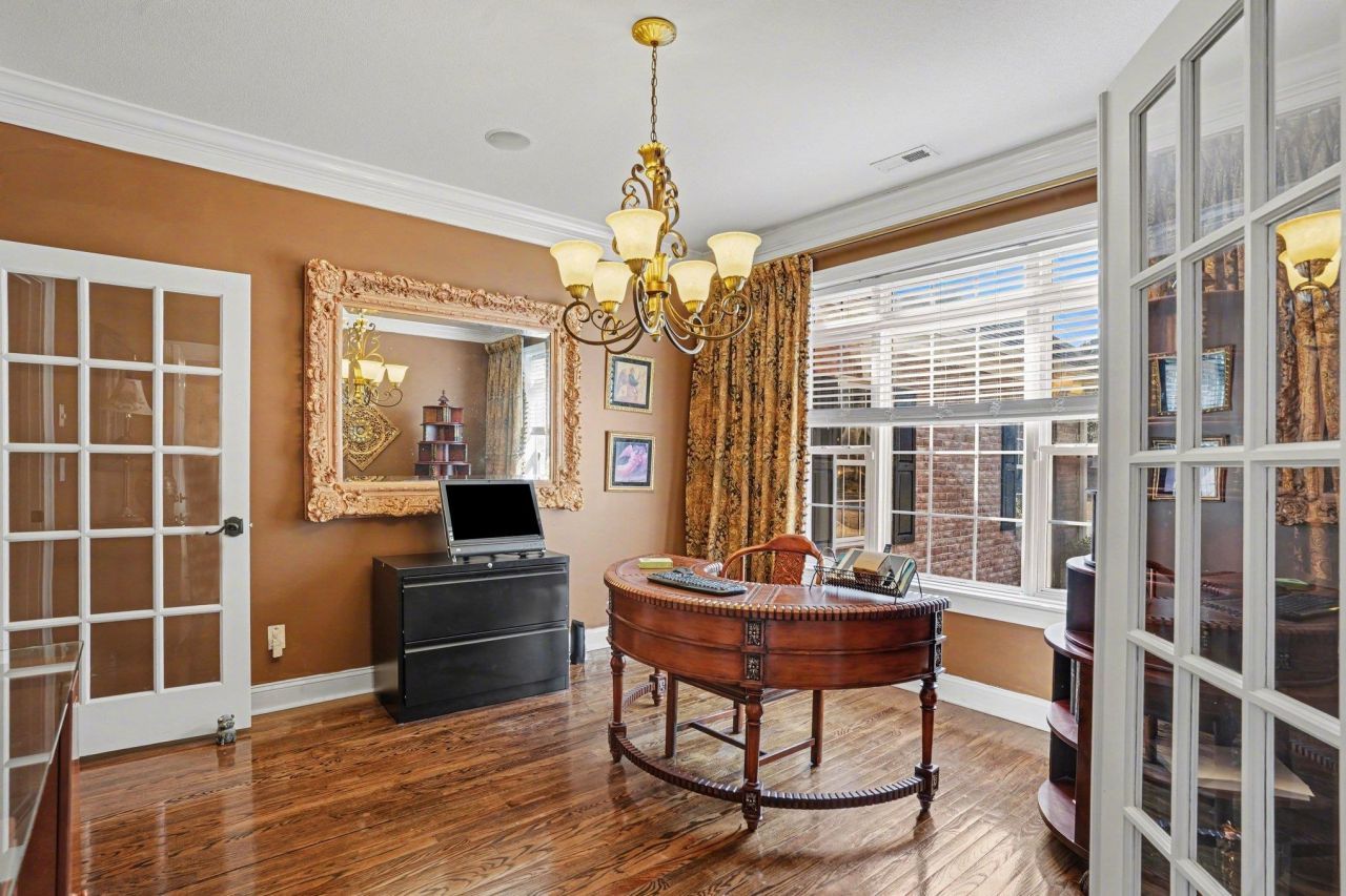 2276 Big Landing Dr. Photo 5