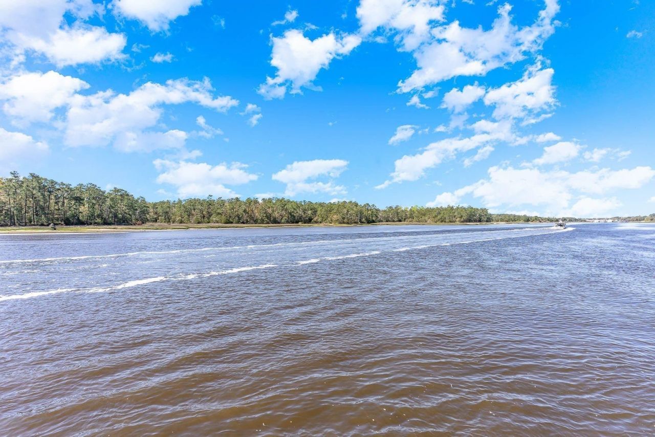 2276 Big Landing Dr. Photo 57