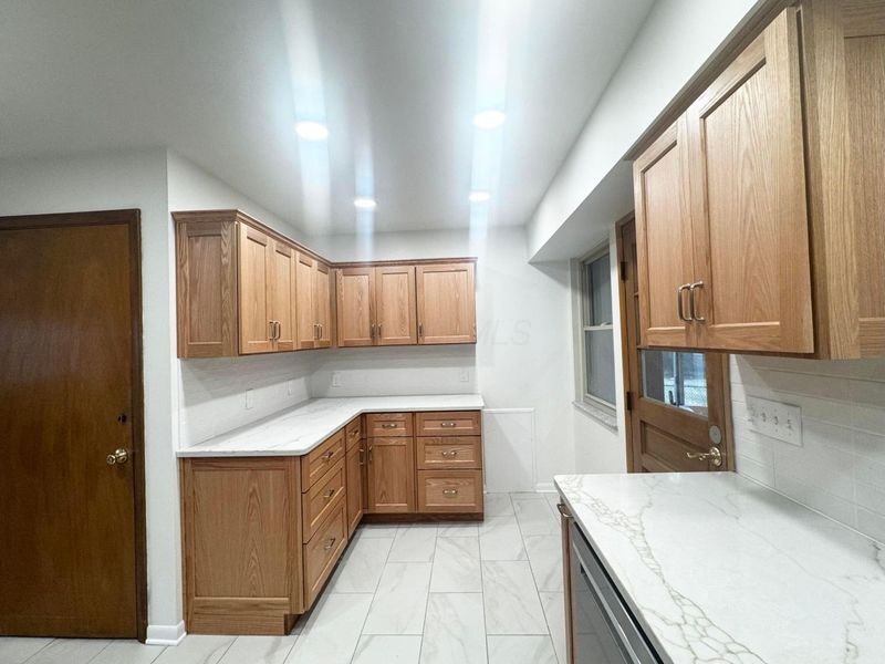 3640 Tillbury Avenue, Columbus, OH 43220 Photo 14