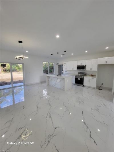 718 Robert Ave, Lehigh Acres, FL 33936 Photo