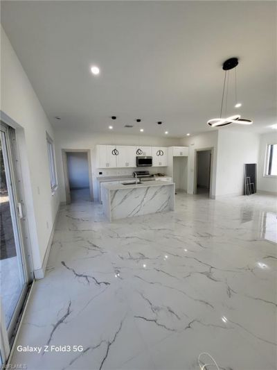 718 Robert Ave, Lehigh Acres, FL 33936 Photo