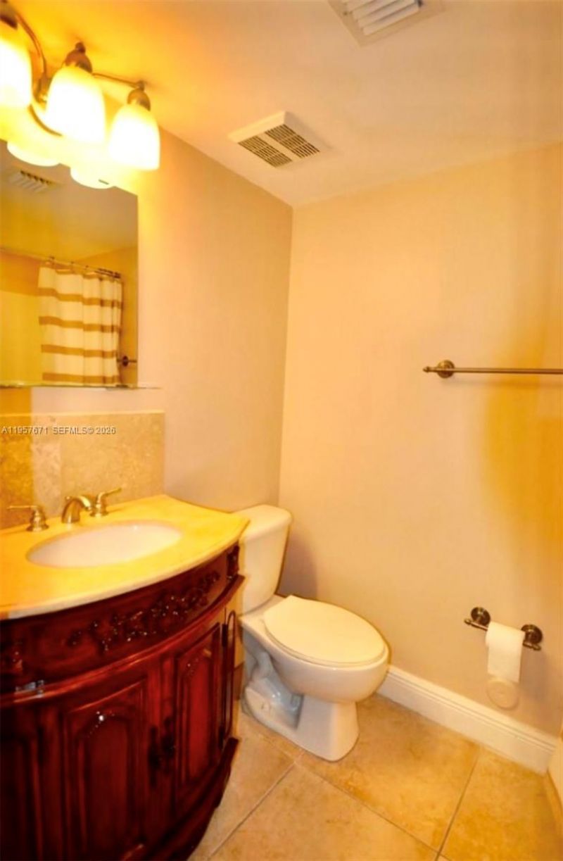 5654 Rock Island Rd , Unit 214, Tamarac, FL 33319 Photo