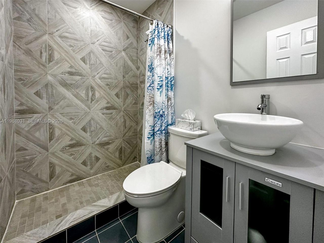 135 Essex Rd, Unit 2-28, Hollywood, FL 33024 Photo