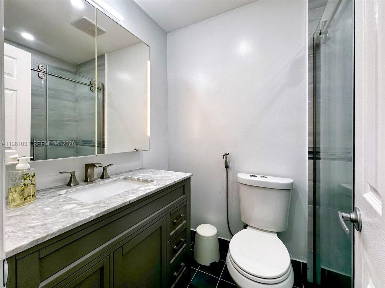 135 Essex Rd, Unit 2-28, Hollywood, FL 33024 Photo