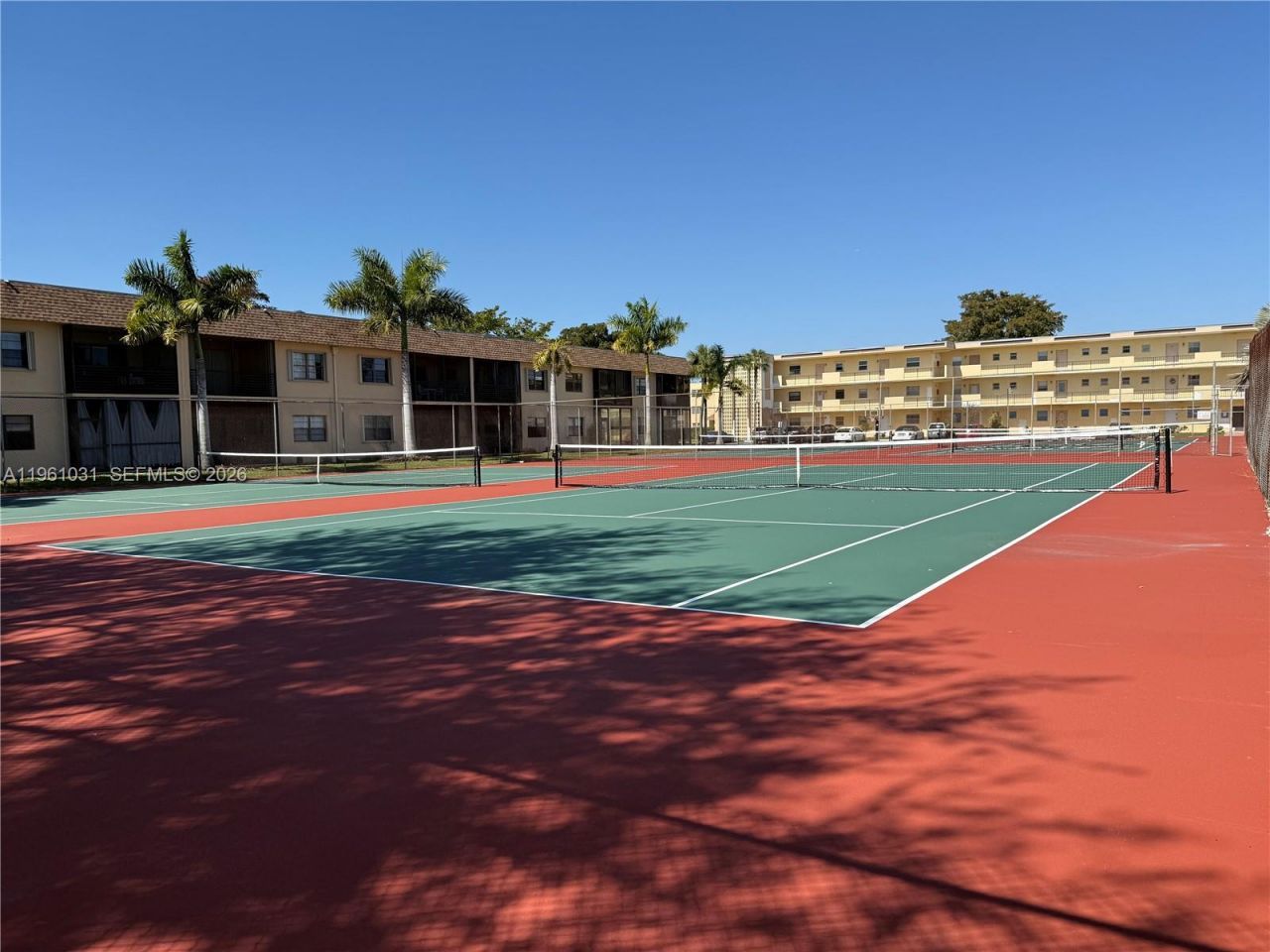 135 Essex Rd, Unit 2-28, Hollywood, FL 33024 Photo