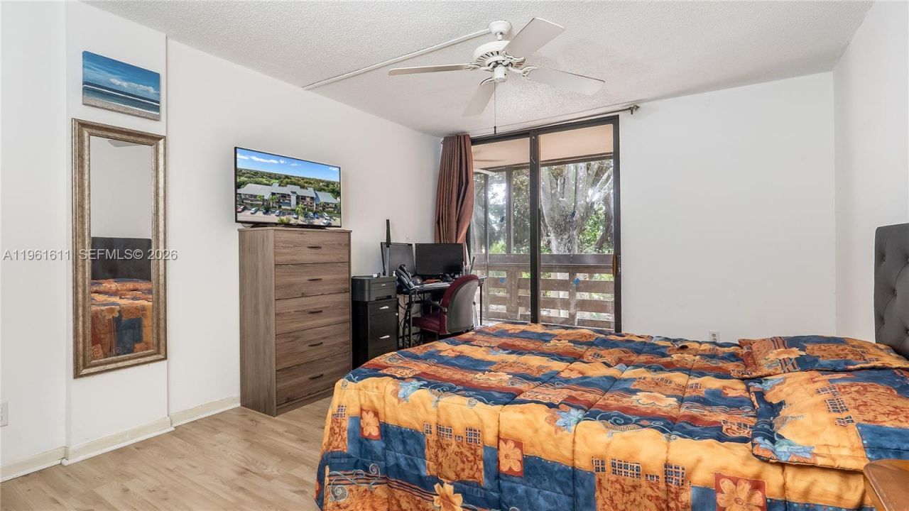 141 SW 96th Ter, Unit 204, Plantation, FL 33324 Photo