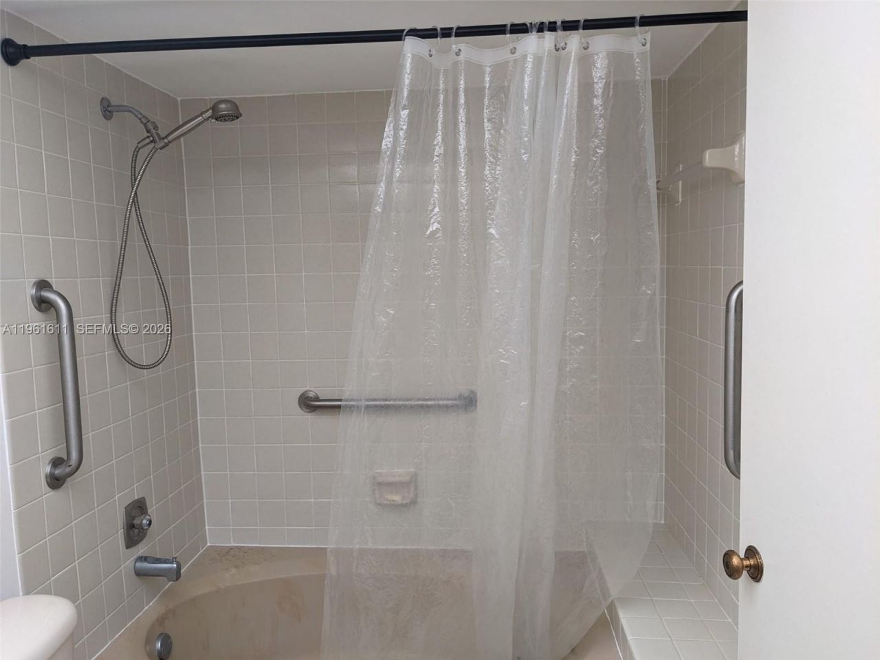 141 SW 96th Ter, Unit 204, Plantation, FL 33324 Photo