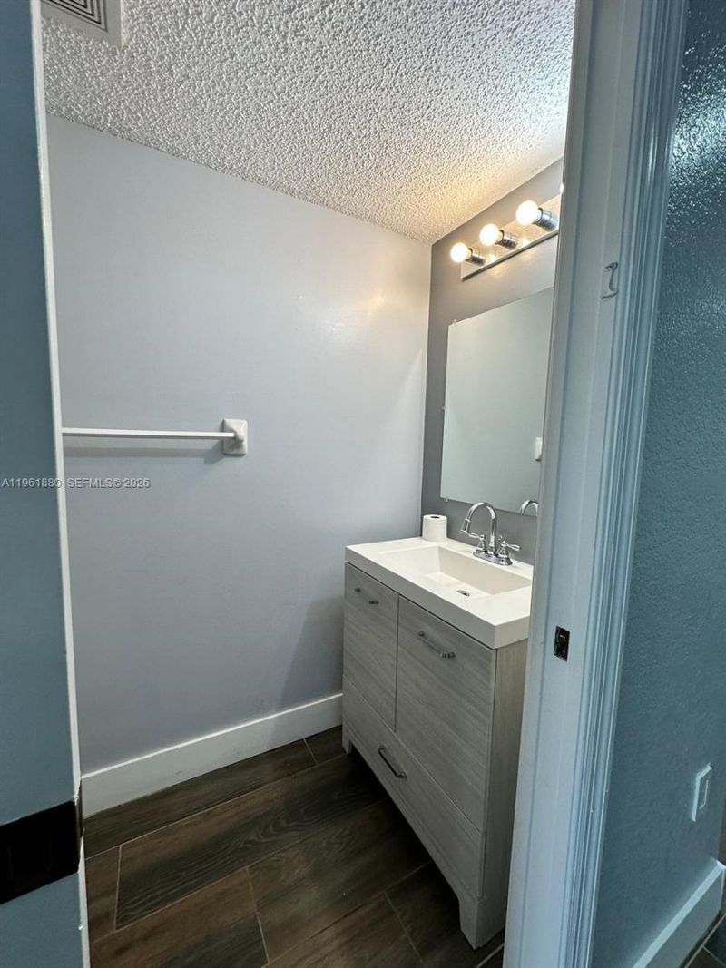 14307 SW 120th Ct, Unit 4-8, Miami, FL 33186 Photo