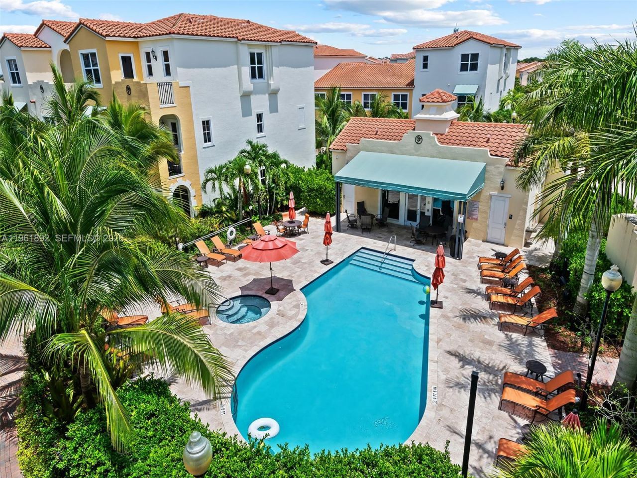 1732 NW 124th Pl, Pembroke Pines, FL 33028 Photo