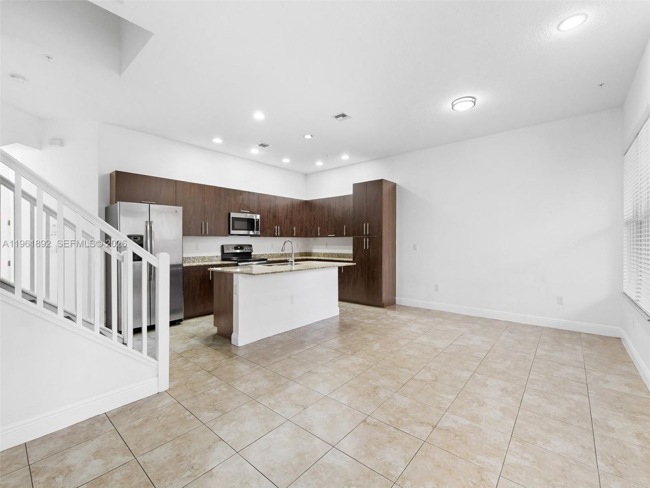 1732 NW 124th Pl, Pembroke Pines, FL 33028 Photo