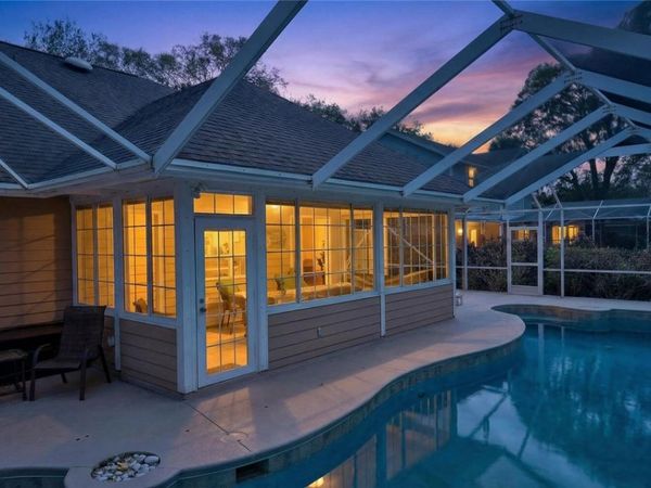 137 38th Court SW, Vero Beach, FL 32968