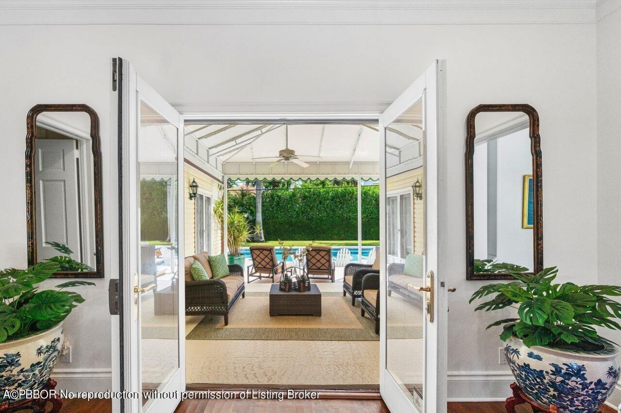 240 Miraflores Drive, Palm Beach, FL 33480 Photo