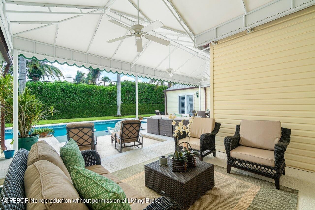 240 Miraflores Drive, Palm Beach, FL 33480 Photo