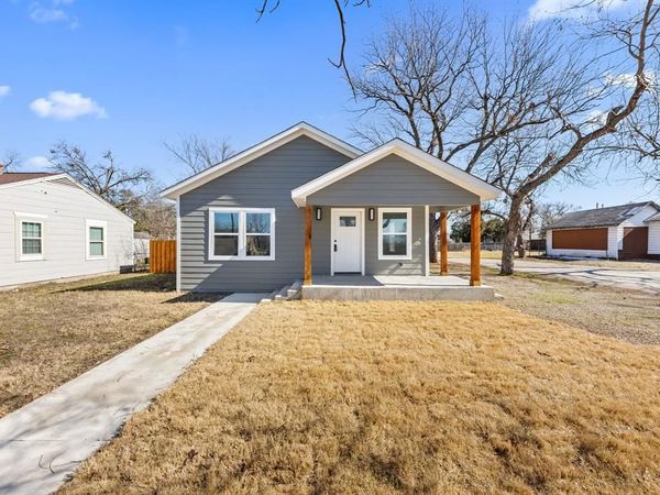 2330 Idaho Avenue, Dallas, TX 75216