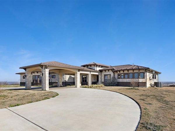353 County Road 2510, Decatur, TX 76234