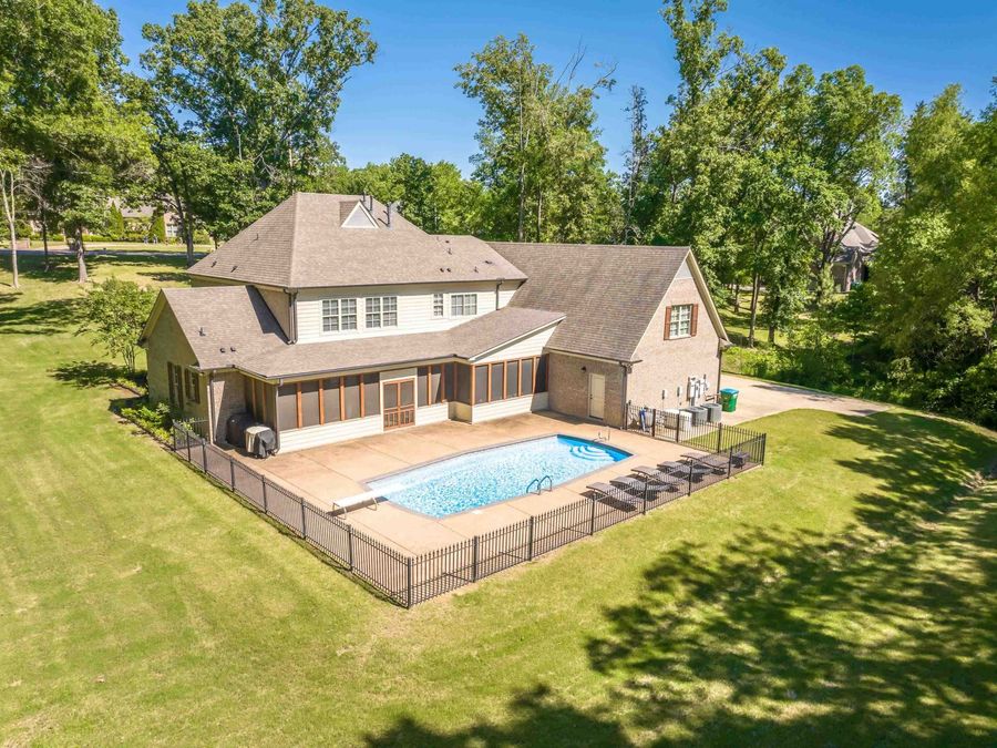 Property Image 37