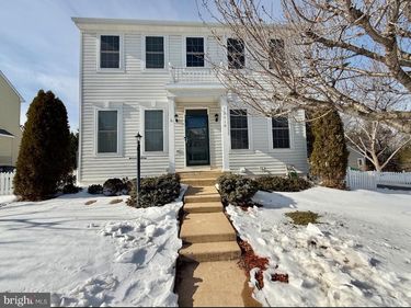 12410 IONA SOUND DRIVE, BRISTOW, VA 20136