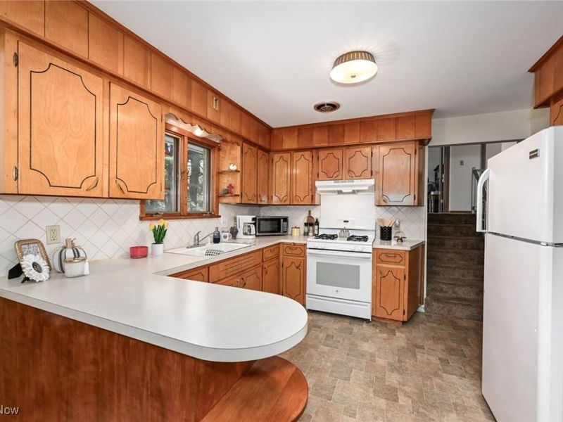 1365 Vanderhoof Road, New Franklin, OH 44203 Photo 11