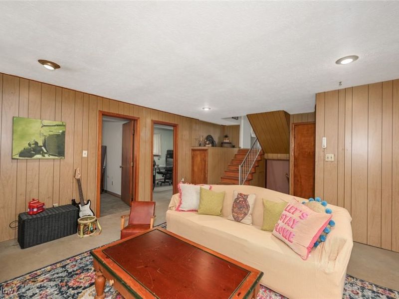 1365 Vanderhoof Road, New Franklin, OH 44203 Photo 24