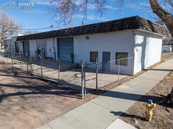 114 W Fountain Boulevard, Colorado Springs, CO 80903