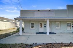 437 N Main Street photo 4