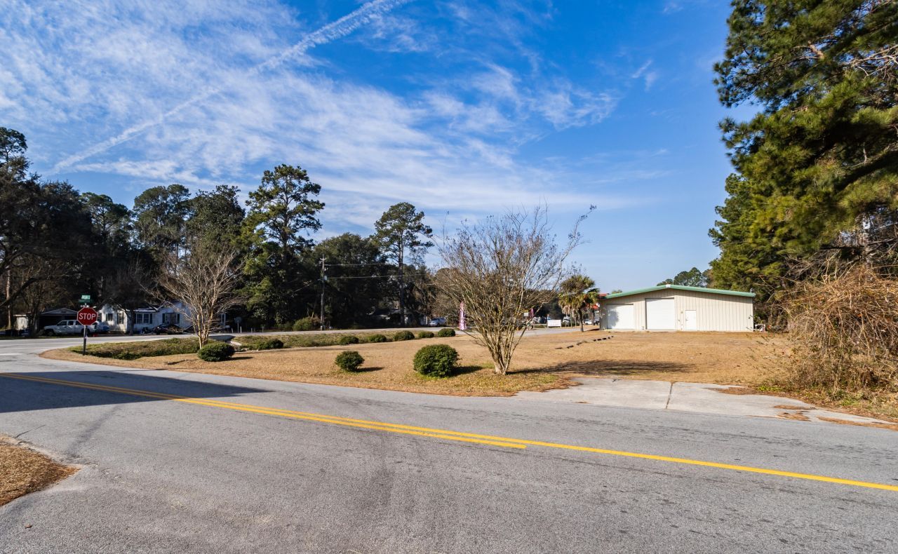 1789 Hampton Street  Photo 16