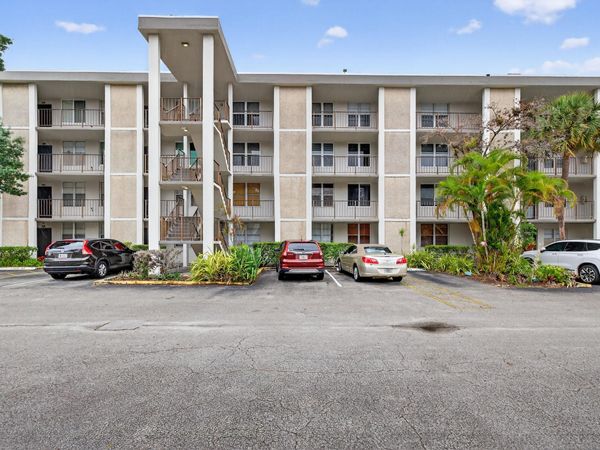 4850 NW 29 Court, Unit 327, Lauderdale Lakes, FL 33313