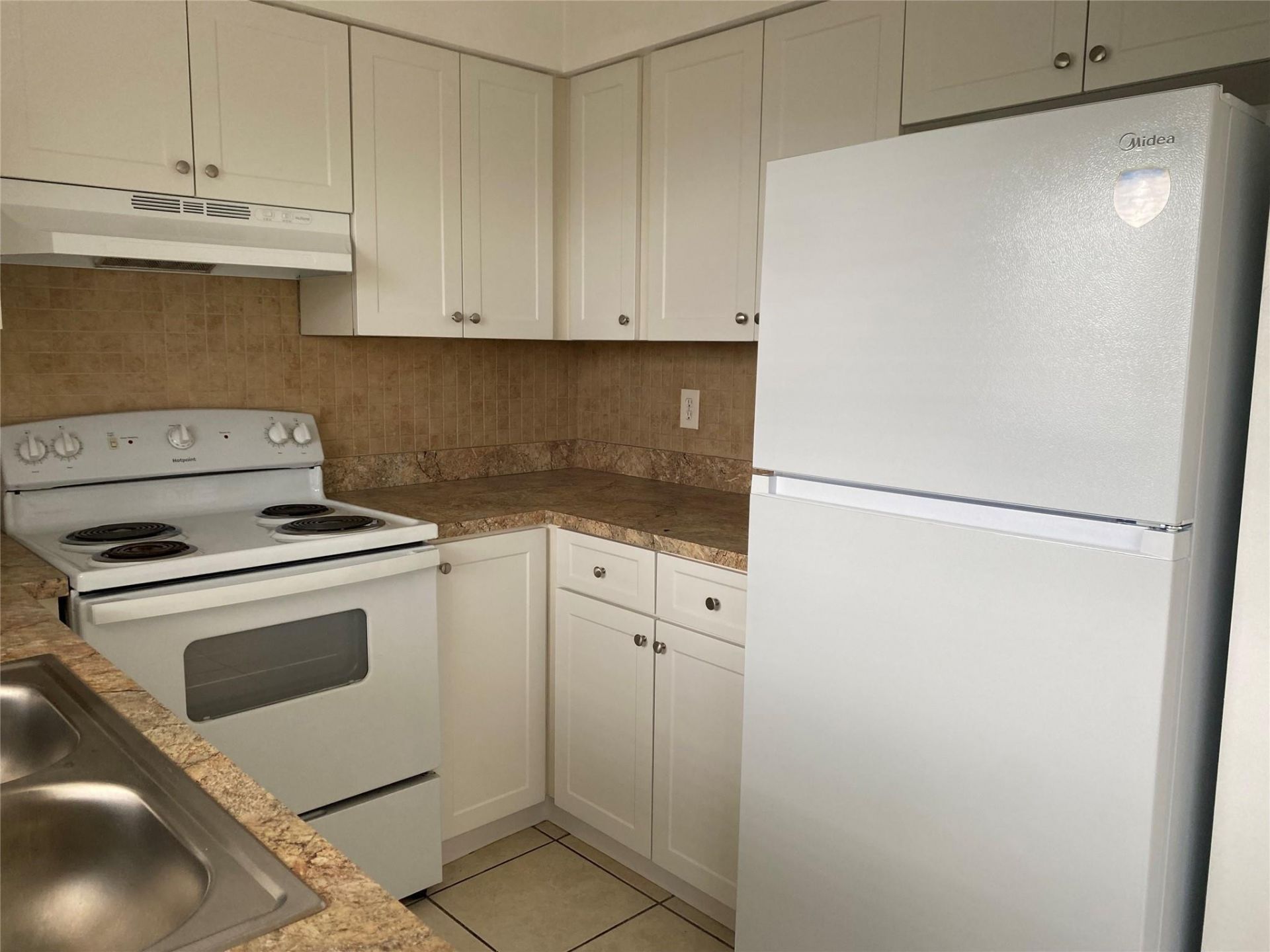 5400 Hollywood Boulevard, Unit 14, Hollywood, FL 33021 Photo