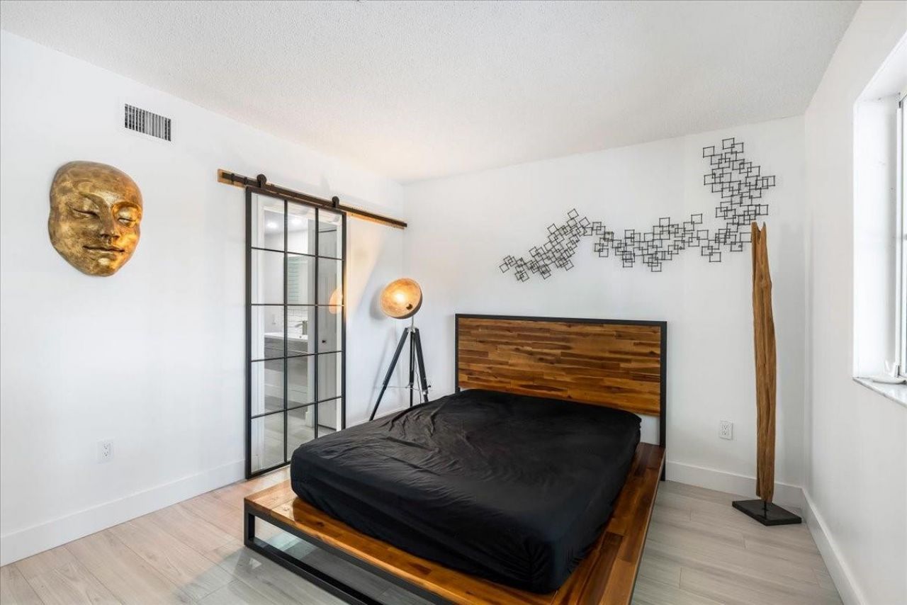 2452 Centergate Drive, Unit 202, Miramar, FL 33025 Photo