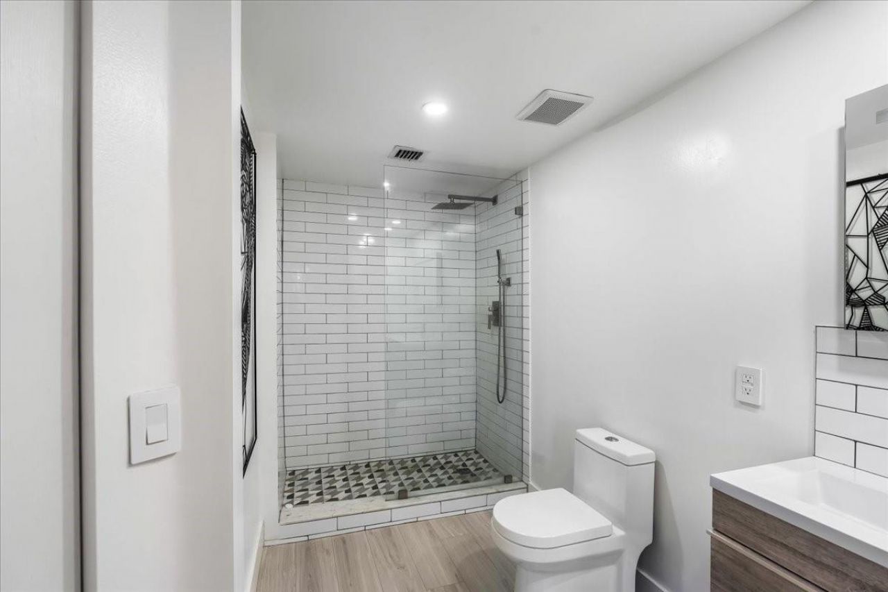 2452 Centergate Drive, Unit 202, Miramar, FL 33025 Photo