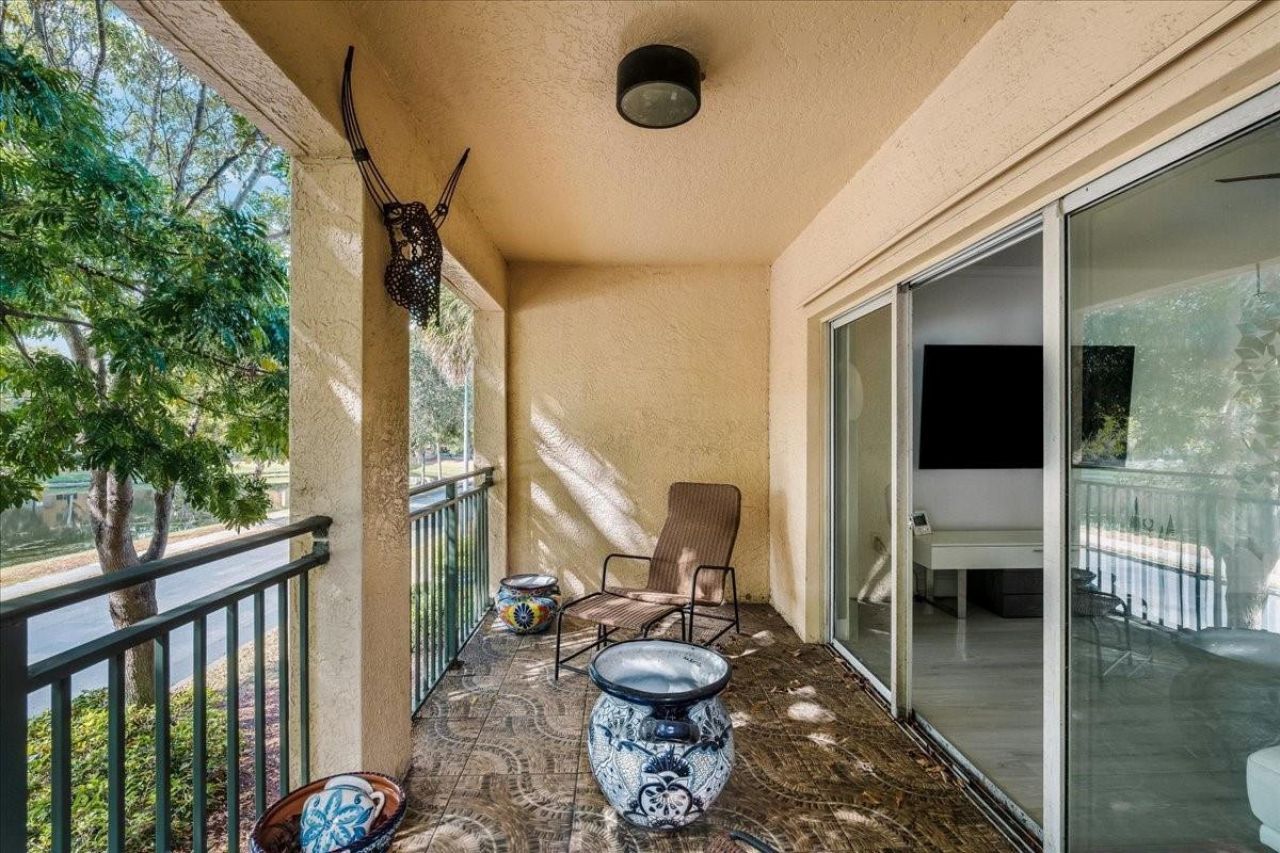 2452 Centergate Drive, Unit 202, Miramar, FL 33025 Photo