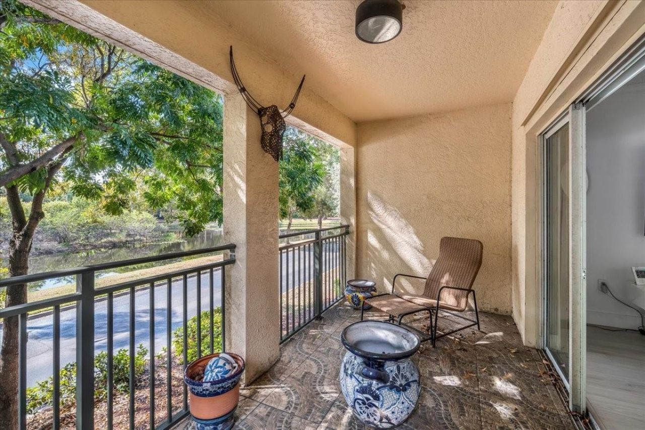 2452 Centergate Drive, Unit 202, Miramar, FL 33025 Photo