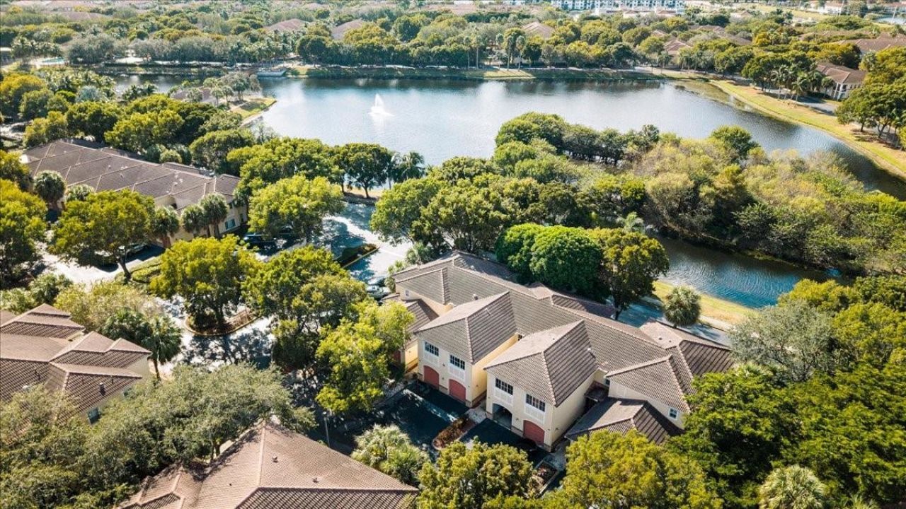 2452 Centergate Drive, Unit 202, Miramar, FL 33025 Photo