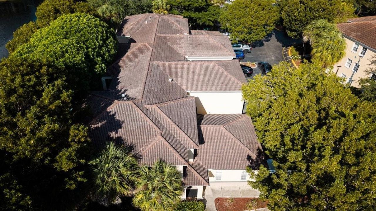 2452 Centergate Drive, Unit 202, Miramar, FL 33025 Photo