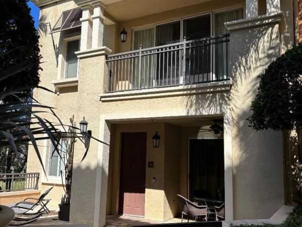 2955 NW 126 AV, Unit 219-5, Sunrise, FL 33323